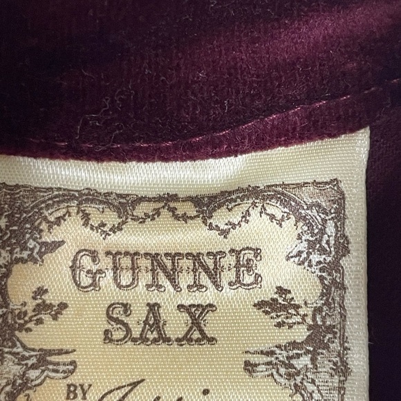 Gunne Sax dress midi vintage velvet sz 7 puff long sleeve burgundy 1970’s - Picture 6 of 11